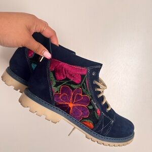 Made in Mexico Floral Embroidered Women's Boots
